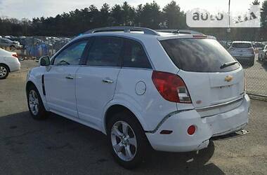 Позашляховик / Кросовер Chevrolet Captiva 2014 в 