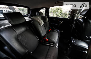 Позашляховик / Кросовер Chevrolet Captiva 2008 в 