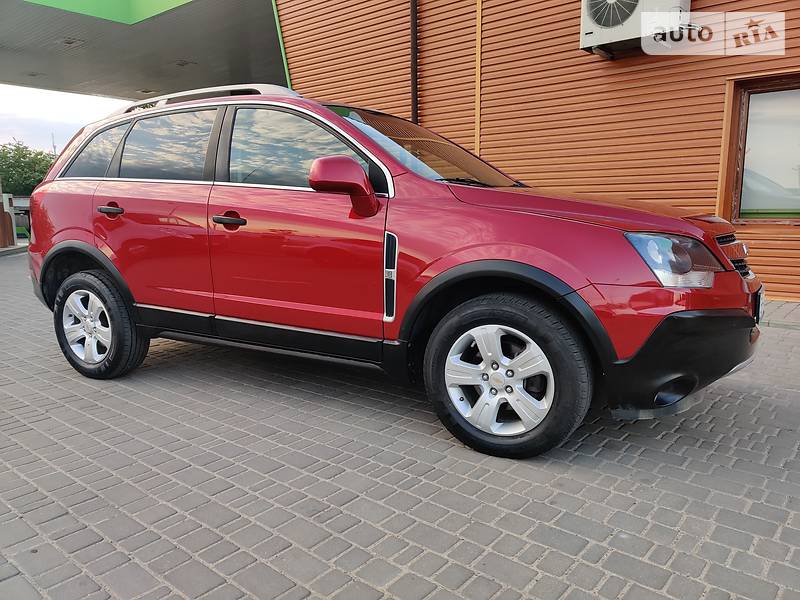 Позашляховик / Кросовер Chevrolet Captiva 2014 в Одесі