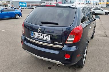 Позашляховик / Кросовер Chevrolet Captiva 2013 в Полтаві