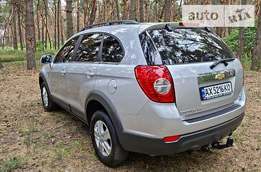 Внедорожник / Кроссовер Chevrolet Captiva 2010 в Харькове