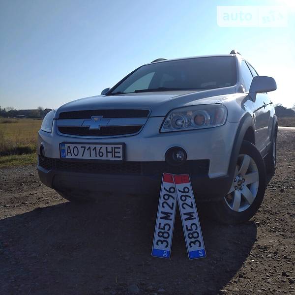 Внедорожник / Кроссовер Chevrolet Captiva 2010 в Мукачево