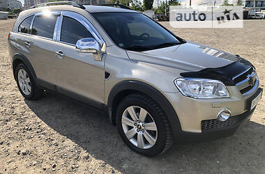 Позашляховик / Кросовер Chevrolet Captiva 2008 в Чорноморську