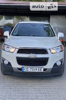 Внедорожник / Кроссовер Chevrolet Captiva 2012 в 