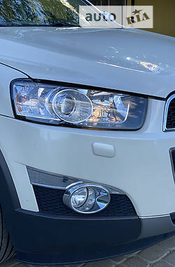 Внедорожник / Кроссовер Chevrolet Captiva 2012 в 