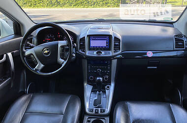 Внедорожник / Кроссовер Chevrolet Captiva 2012 в 