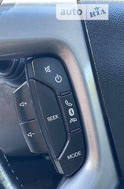 Внедорожник / Кроссовер Chevrolet Captiva 2012 в 
