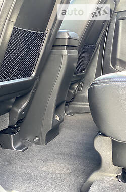 Внедорожник / Кроссовер Chevrolet Captiva 2012 в 