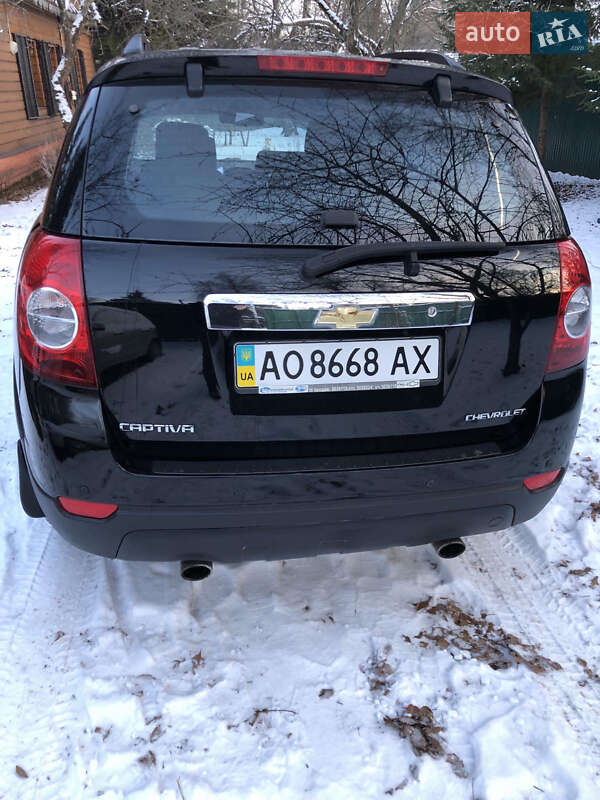 Универсал Chevrolet Captiva 2008 в Тячеве