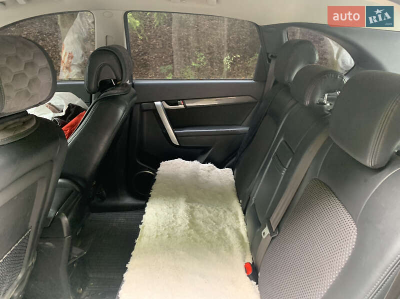 Универсал Chevrolet Captiva 2008 в Тячеве