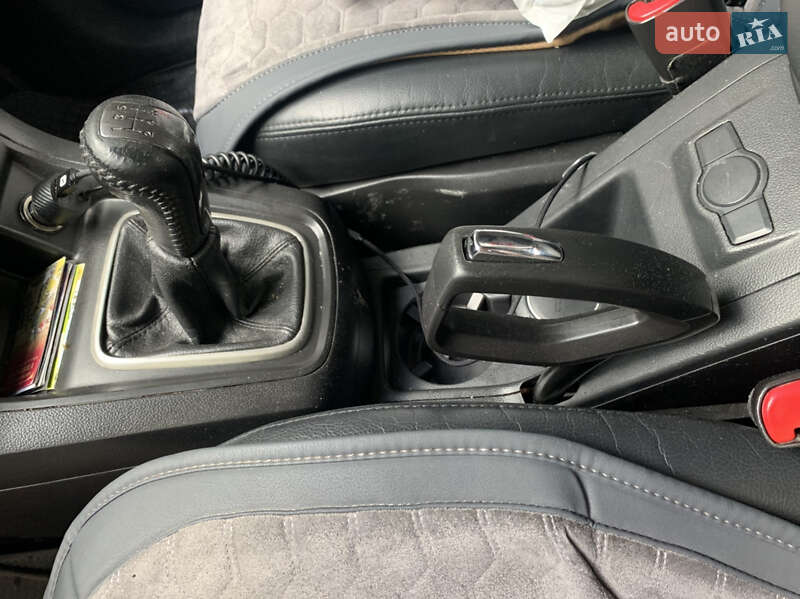 Универсал Chevrolet Captiva 2008 в Тячеве