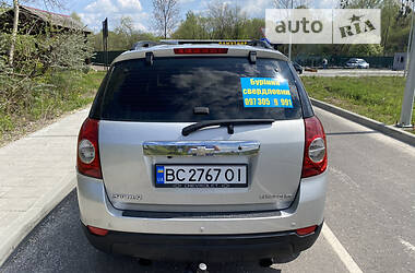 Внедорожник / Кроссовер Chevrolet Captiva 2011 в Львове