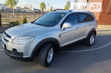 Позашляховик / Кросовер Chevrolet Captiva 2009 в Києві