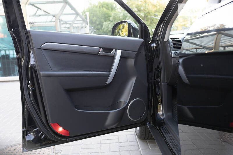 Позашляховик / Кросовер Chevrolet Captiva 2008 в Києві