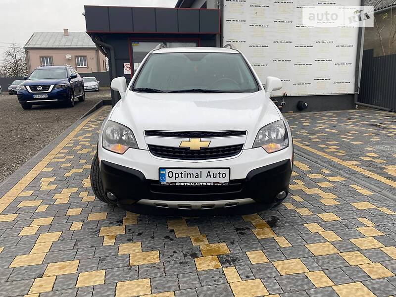 Внедорожник / Кроссовер Chevrolet Captiva 2013 в Львове