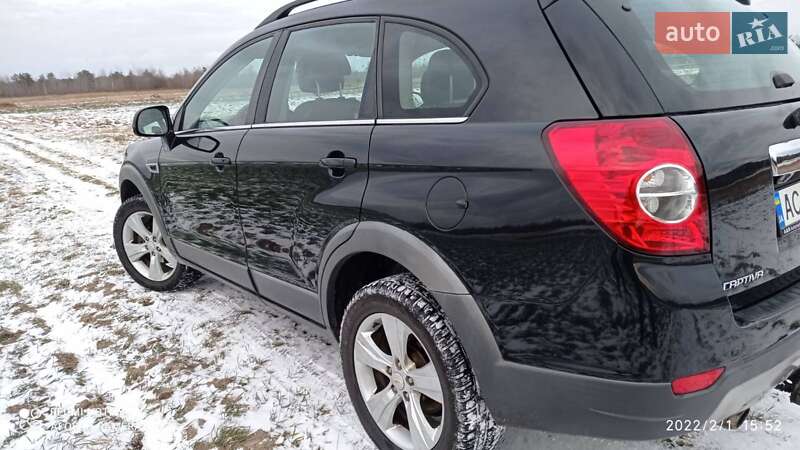 Позашляховик / Кросовер Chevrolet Captiva 2011 в Камені-Каширському