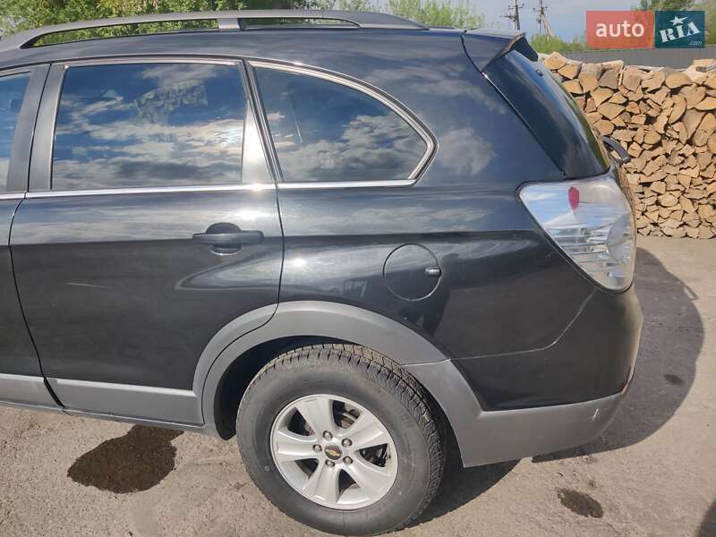 Внедорожник / Кроссовер Chevrolet Captiva 2009 в Демидовке