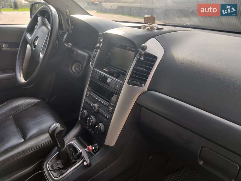Внедорожник / Кроссовер Chevrolet Captiva 2009 в Демидовке