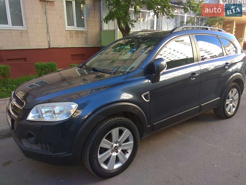 Позашляховик / Кросовер Chevrolet Captiva 2007 в Тернополі