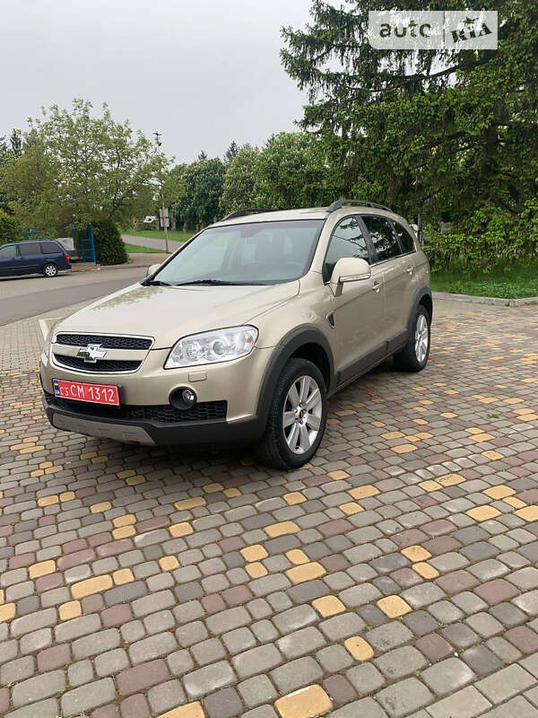 Позашляховик / Кросовер Chevrolet Captiva 2007 в Луцьку