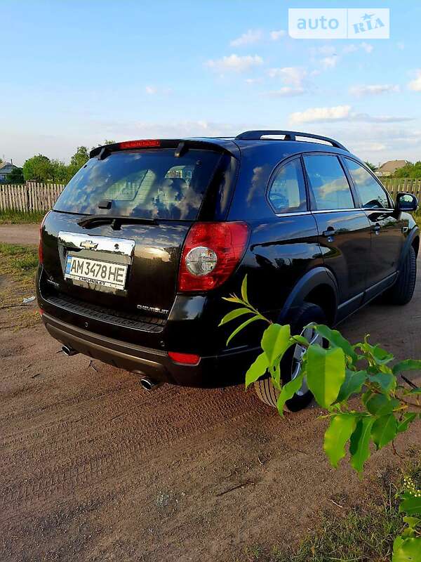 Позашляховик / Кросовер Chevrolet Captiva 2012 в Коростені фото 11 Позашляховик / Кросовер Chevrolet Captiva 2012 в Коростені