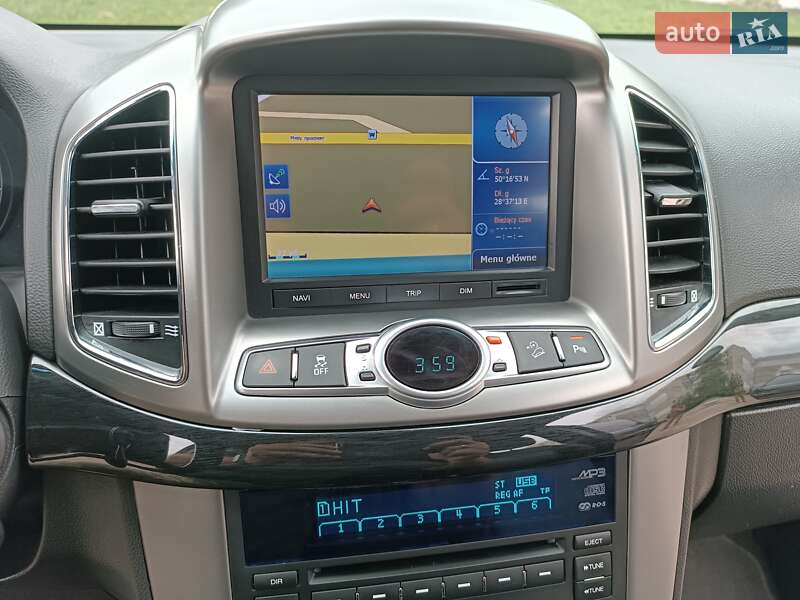 Внедорожник / Кроссовер Chevrolet Captiva 2012 в Житомире