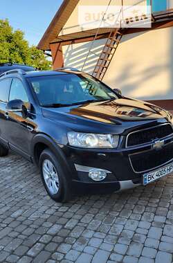 Позашляховик / Кросовер Chevrolet Captiva 2011 в Рівному