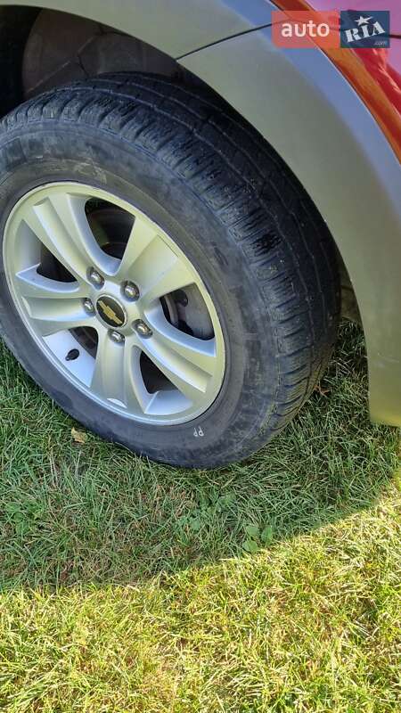 Внедорожник / Кроссовер Chevrolet Captiva 2008 в Дрогобыче