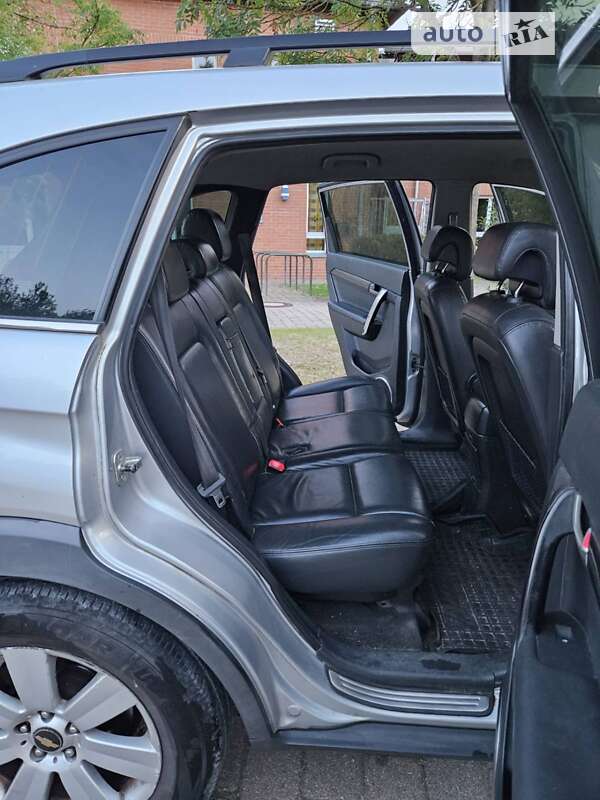 Позашляховик / Кросовер Chevrolet Captiva 2008 в Умані