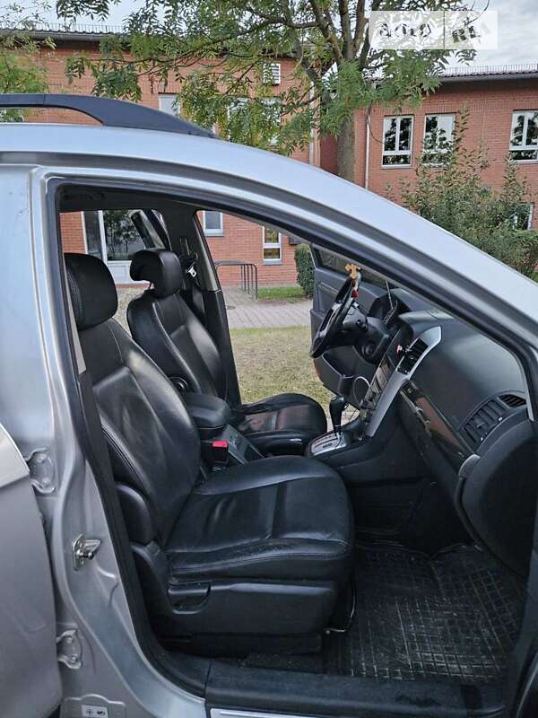Позашляховик / Кросовер Chevrolet Captiva 2008 в Умані