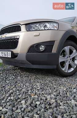 Внедорожник / Кроссовер Chevrolet Captiva 2012 в Черновцах