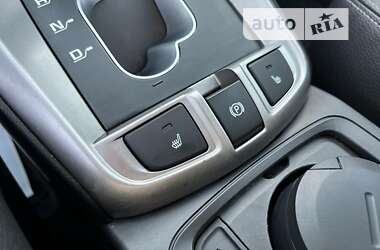 Внедорожник / Кроссовер Chevrolet Captiva 2012 в 