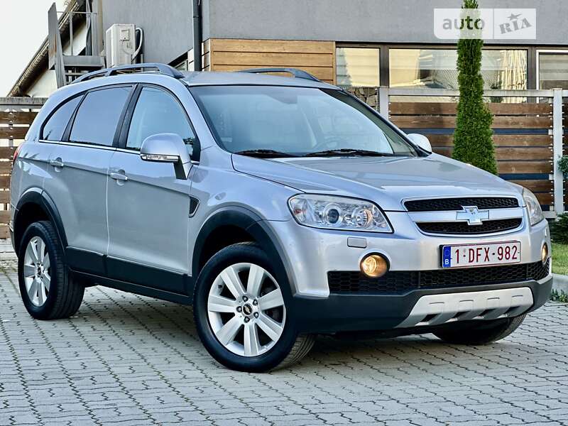 Внедорожник / Кроссовер Chevrolet Captiva 2009 в 
