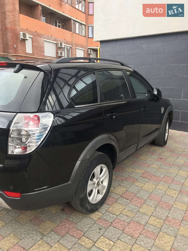 Внедорожник / Кроссовер Chevrolet Captiva 2009 в Тернополе