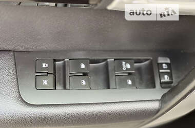 Внедорожник / Кроссовер Chevrolet Captiva 2013 в 