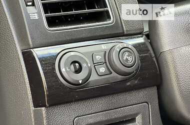 Внедорожник / Кроссовер Chevrolet Captiva 2013 в 