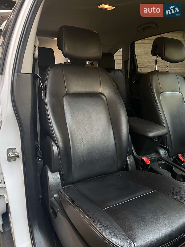 Позашляховик / Кросовер Chevrolet Captiva 2012 в Івано-Франківську