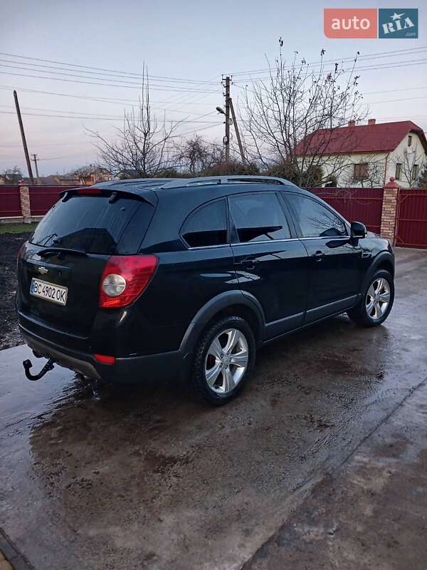 Универсал Chevrolet Captiva 2012 в Дрогобыче