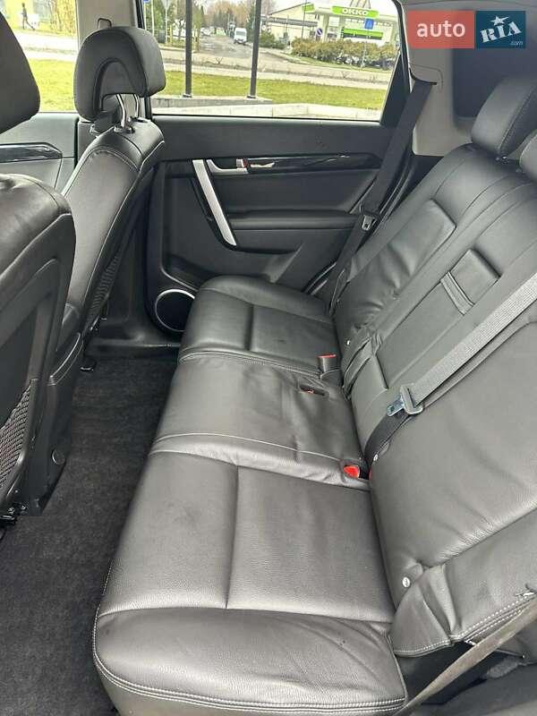 Внедорожник / Кроссовер Chevrolet Captiva 2012 в Дубно