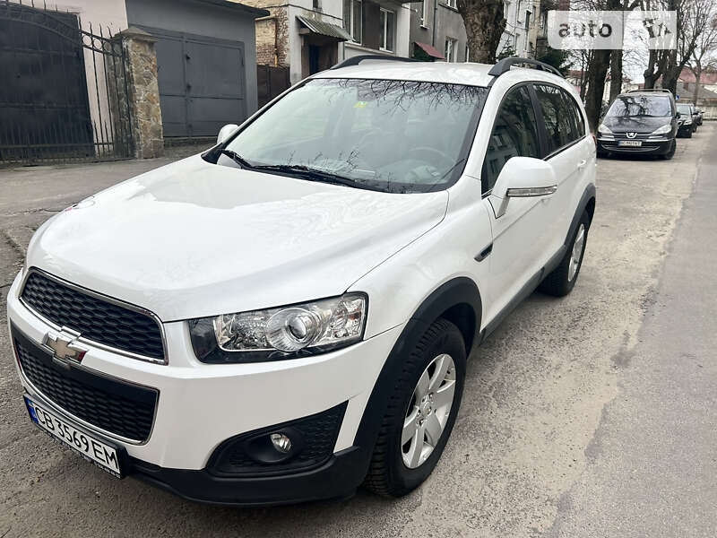Позашляховик / Кросовер Chevrolet Captiva 2013 в Києві