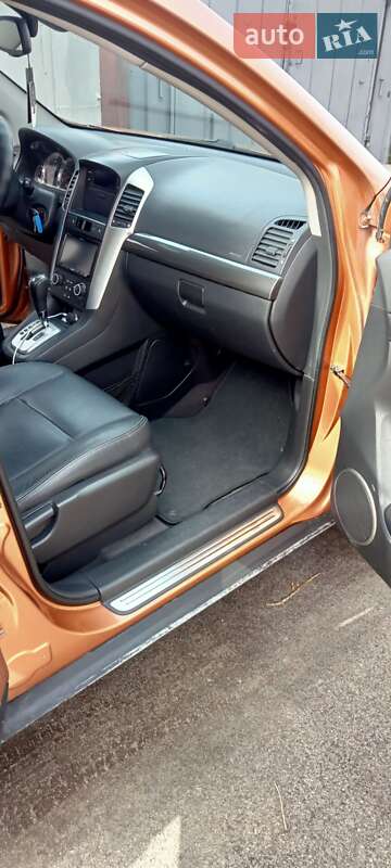 Внедорожник / Кроссовер Chevrolet Captiva 2006 в Киеве