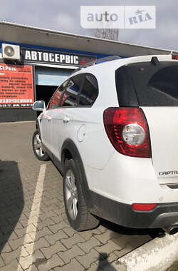 Внедорожник / Кроссовер Chevrolet Captiva 2012 в Калуше