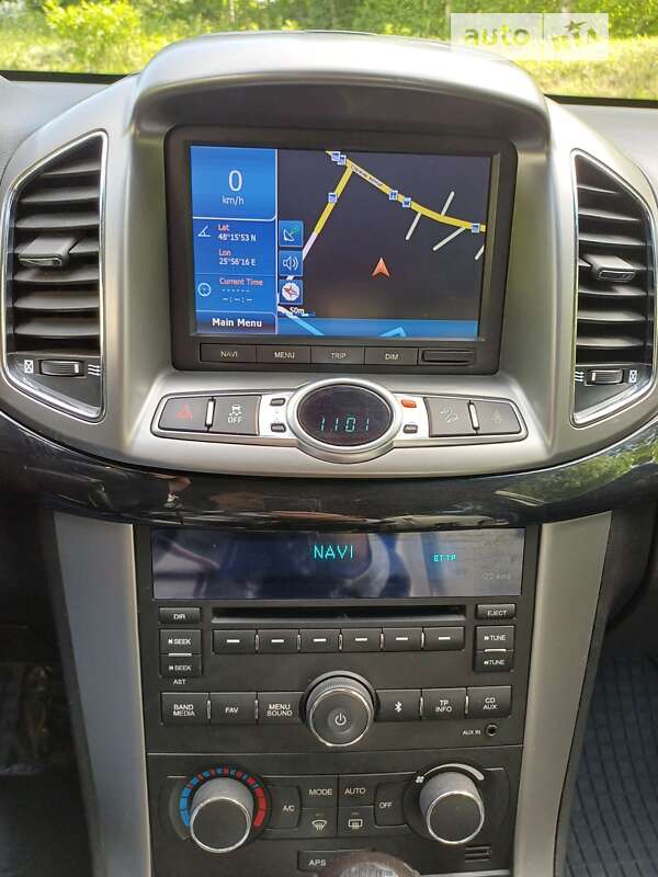 Позашляховик / Кросовер Chevrolet Captiva 2012 в Чернівцях