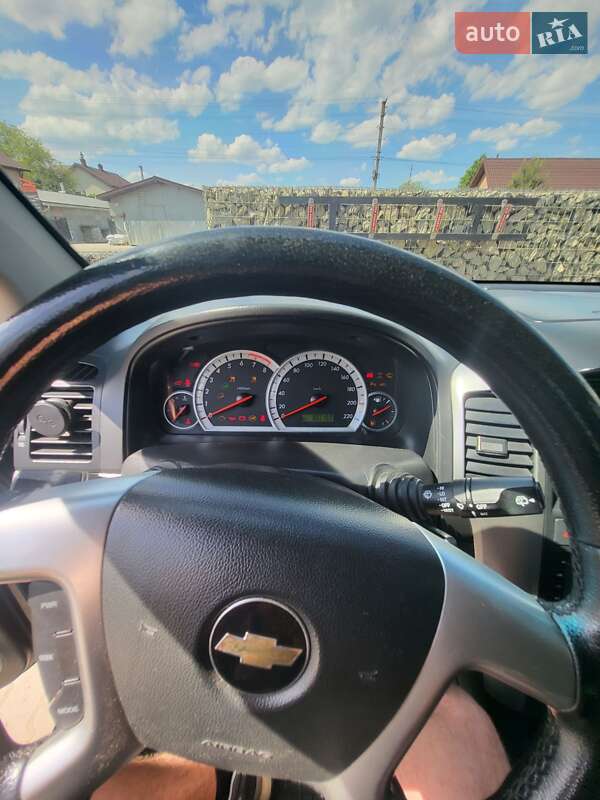 Внедорожник / Кроссовер Chevrolet Captiva 2008 в Ивано-Франковске