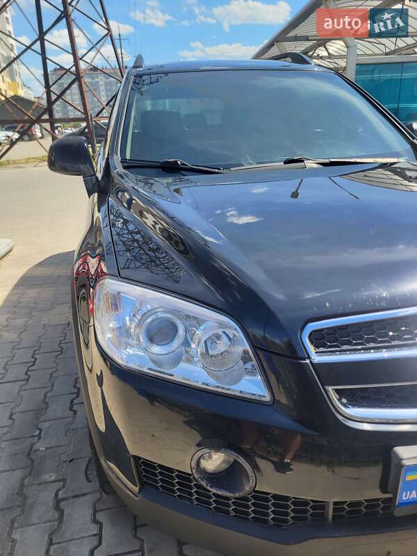 Внедорожник / Кроссовер Chevrolet Captiva 2008 в Ивано-Франковске
