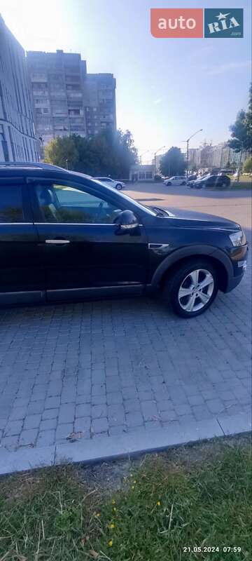 Позашляховик / Кросовер Chevrolet Captiva 2011 в Львові