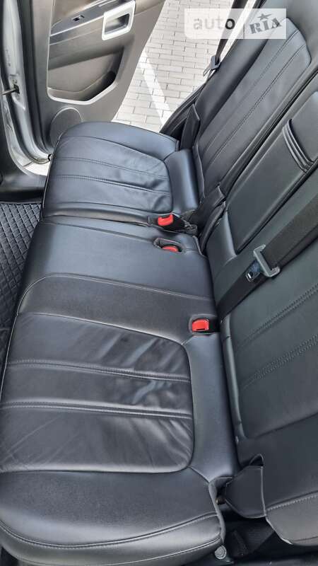 Позашляховик / Кросовер Chevrolet Captiva 2014 в Львові