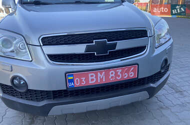 Позашляховик / Кросовер Chevrolet Captiva 2008 в Володимирі