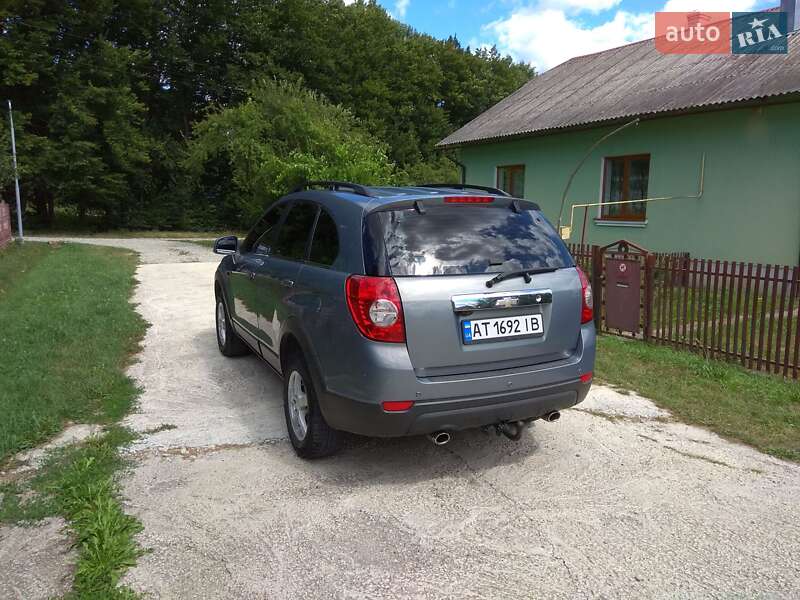Внедорожник / Кроссовер Chevrolet Captiva 2011 в Ивано-Франковске