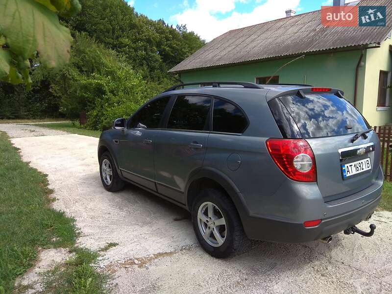 Внедорожник / Кроссовер Chevrolet Captiva 2011 в Ивано-Франковске